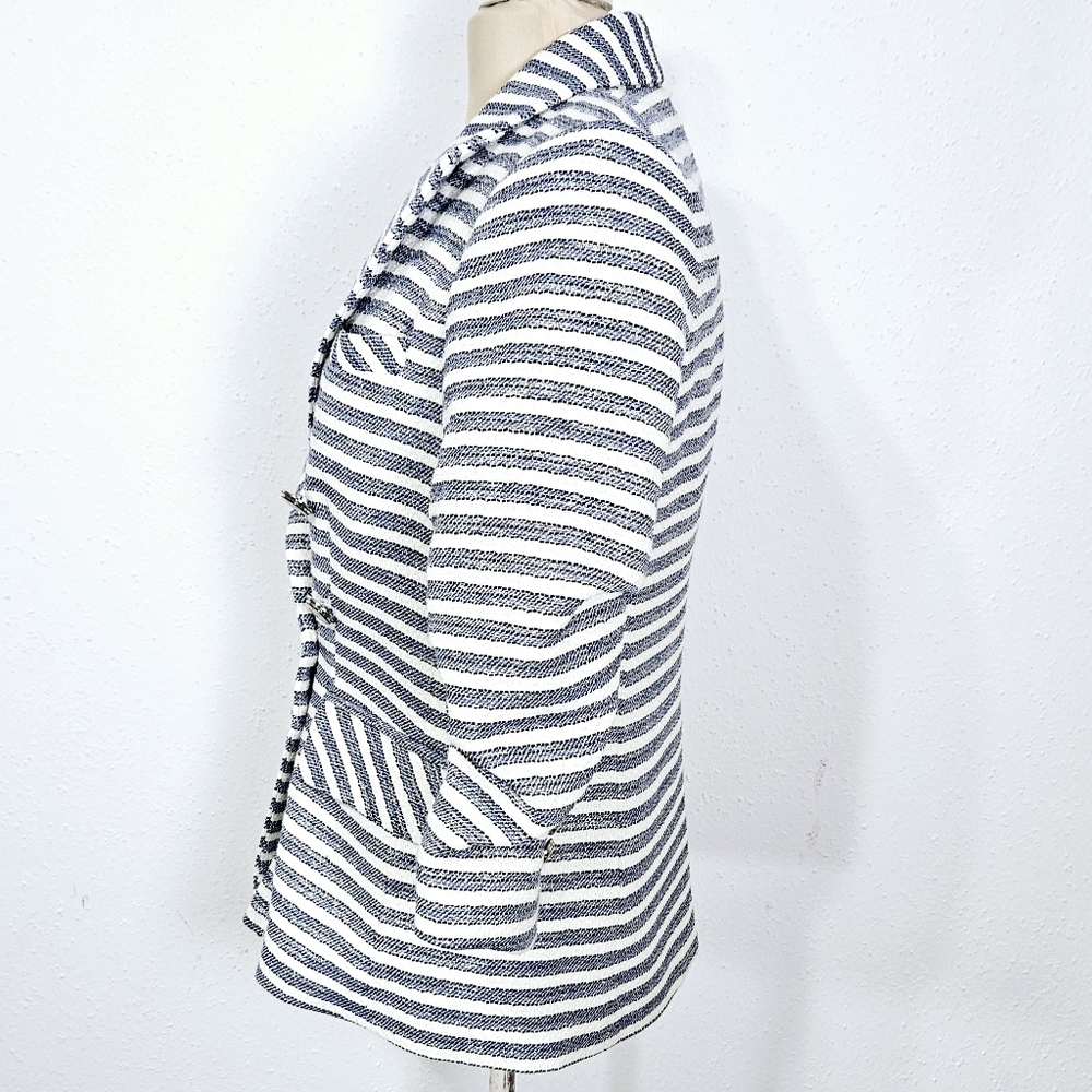 Veronica Beard Ryland Striped Cotton-Blend Tweed Blazer in Blue and White Size 8 - Picture 7 of 15